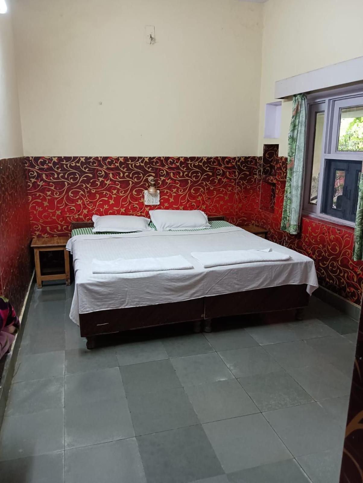 Jungle Lodge Bharatpur Room photo