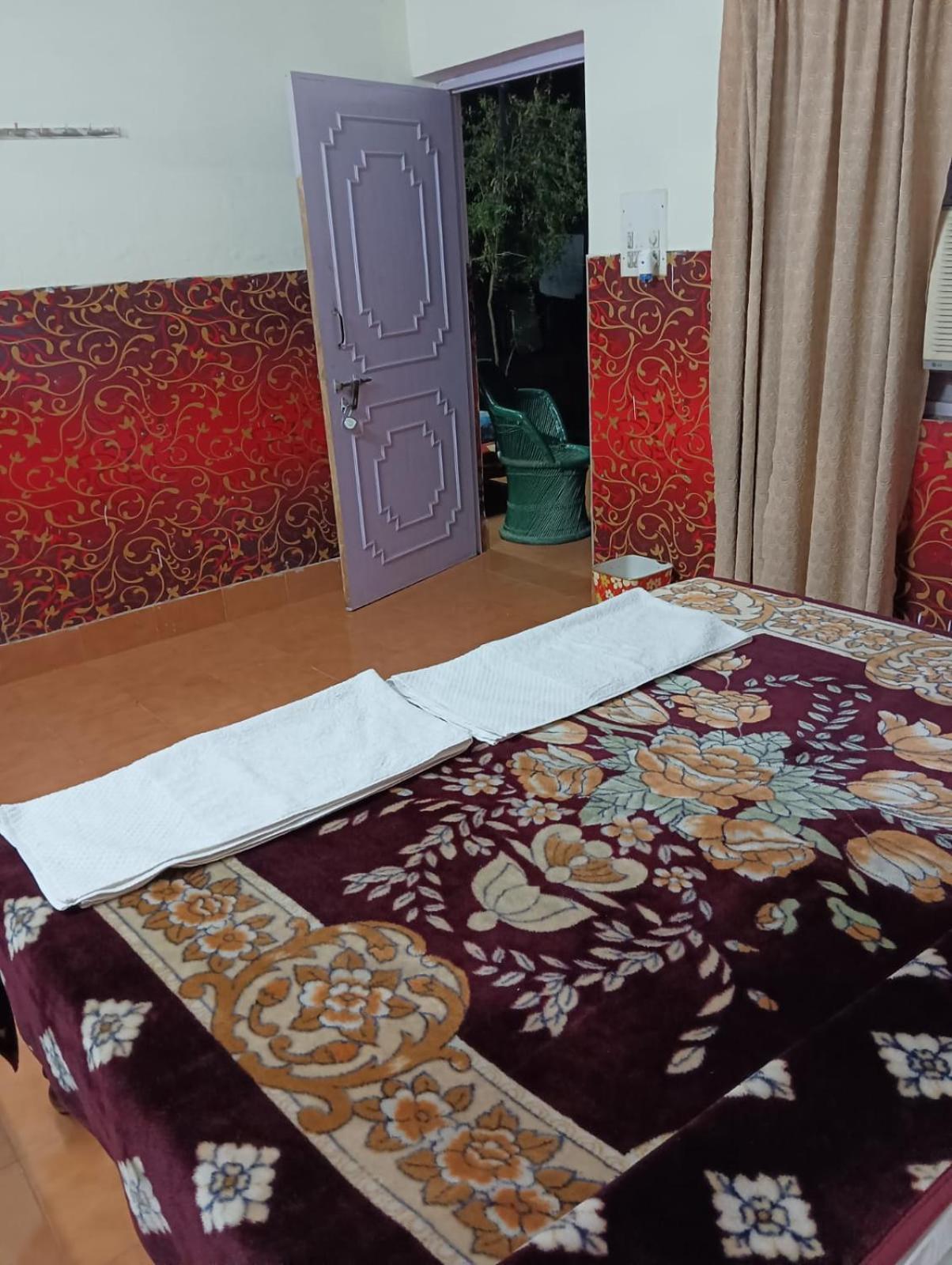 Jungle Lodge Bharatpur Room photo